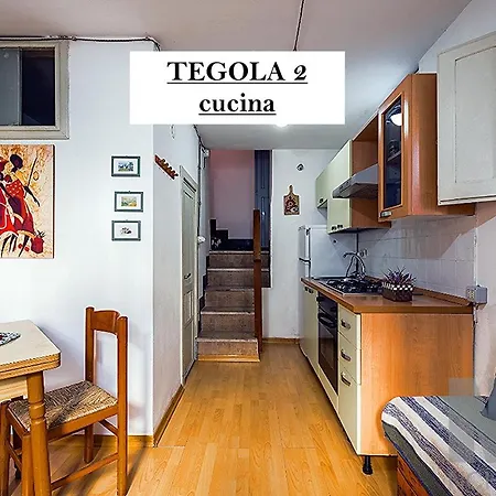 La Tegola בית הארחה